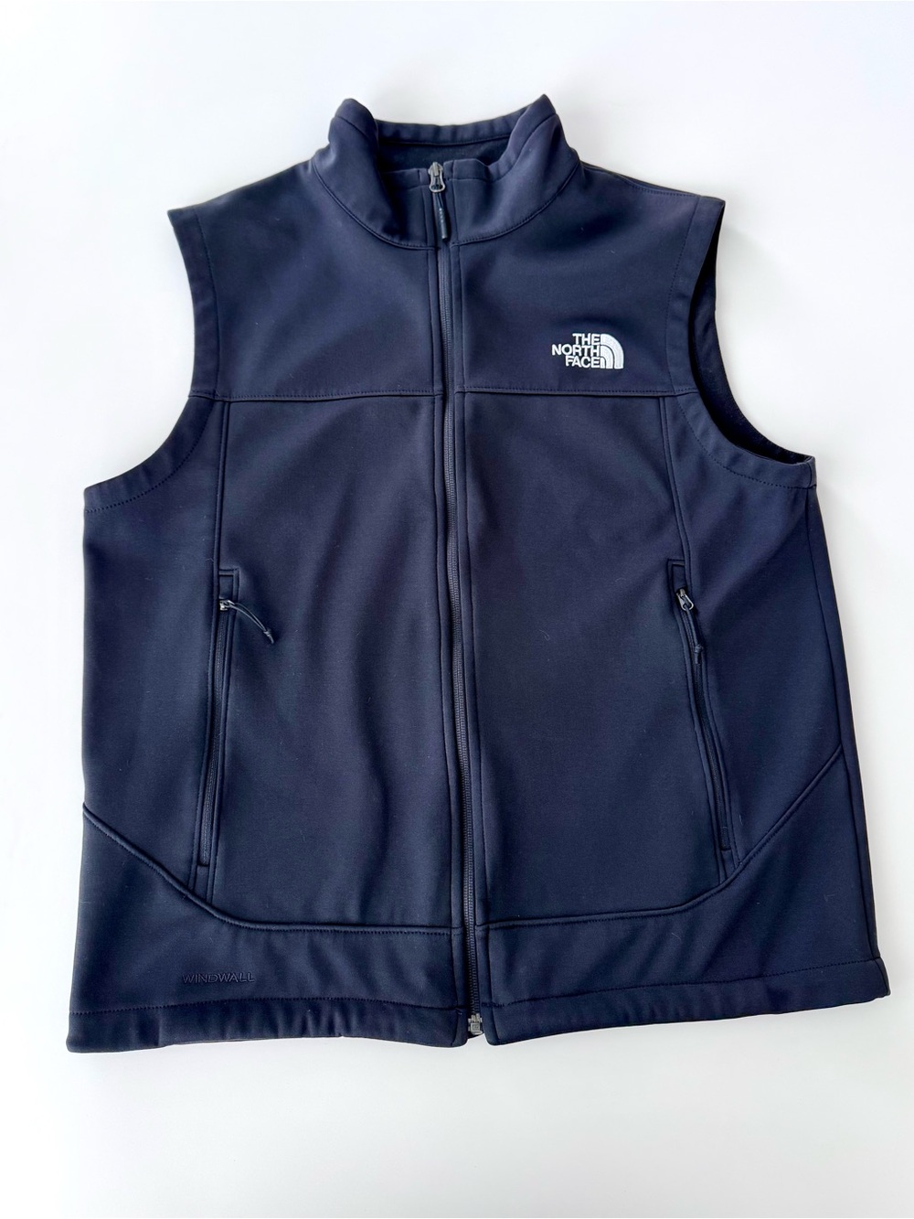 The North Face Men’s Black Windwall Softshell Vest Size M